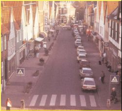 Ruhender und flie�ender Verkehr
